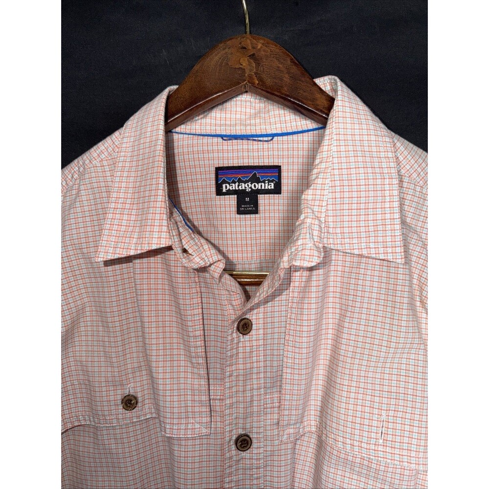 Patagonia Workwear Men’s Button Up Longsleeve Plaid Collar Double Pocket - Sz M